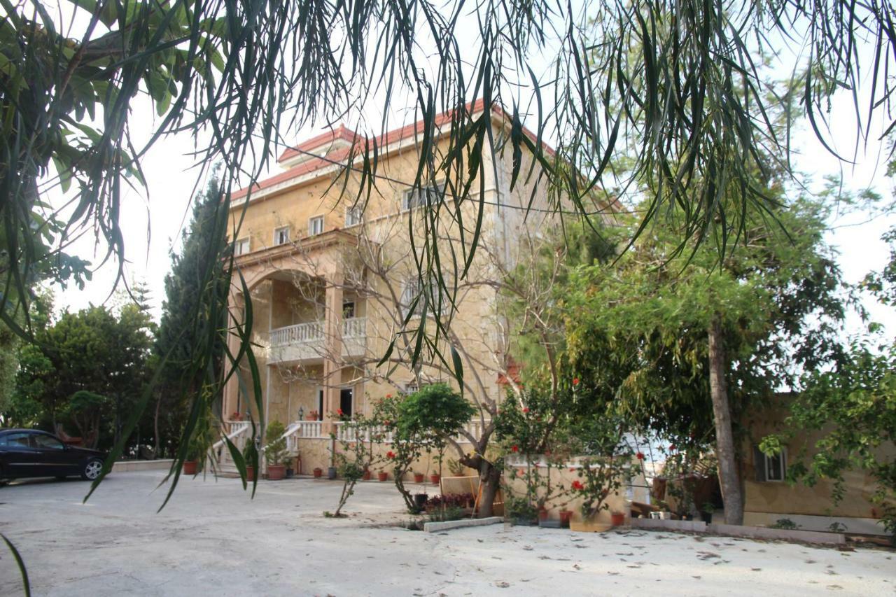 Luna Motel Naqoura Buitenkant foto